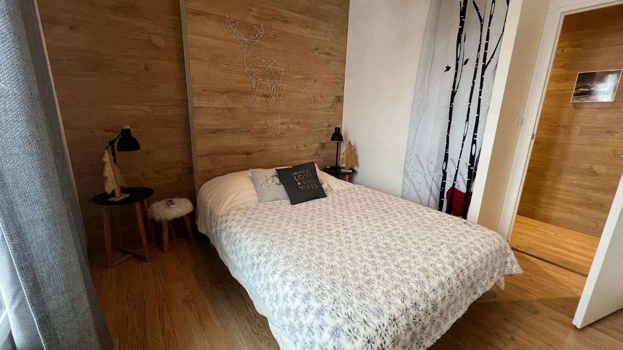 Rouge Canneberge -8 Personnes- 84M2 Vue Degagee Setaz Валоар Екстериор снимка