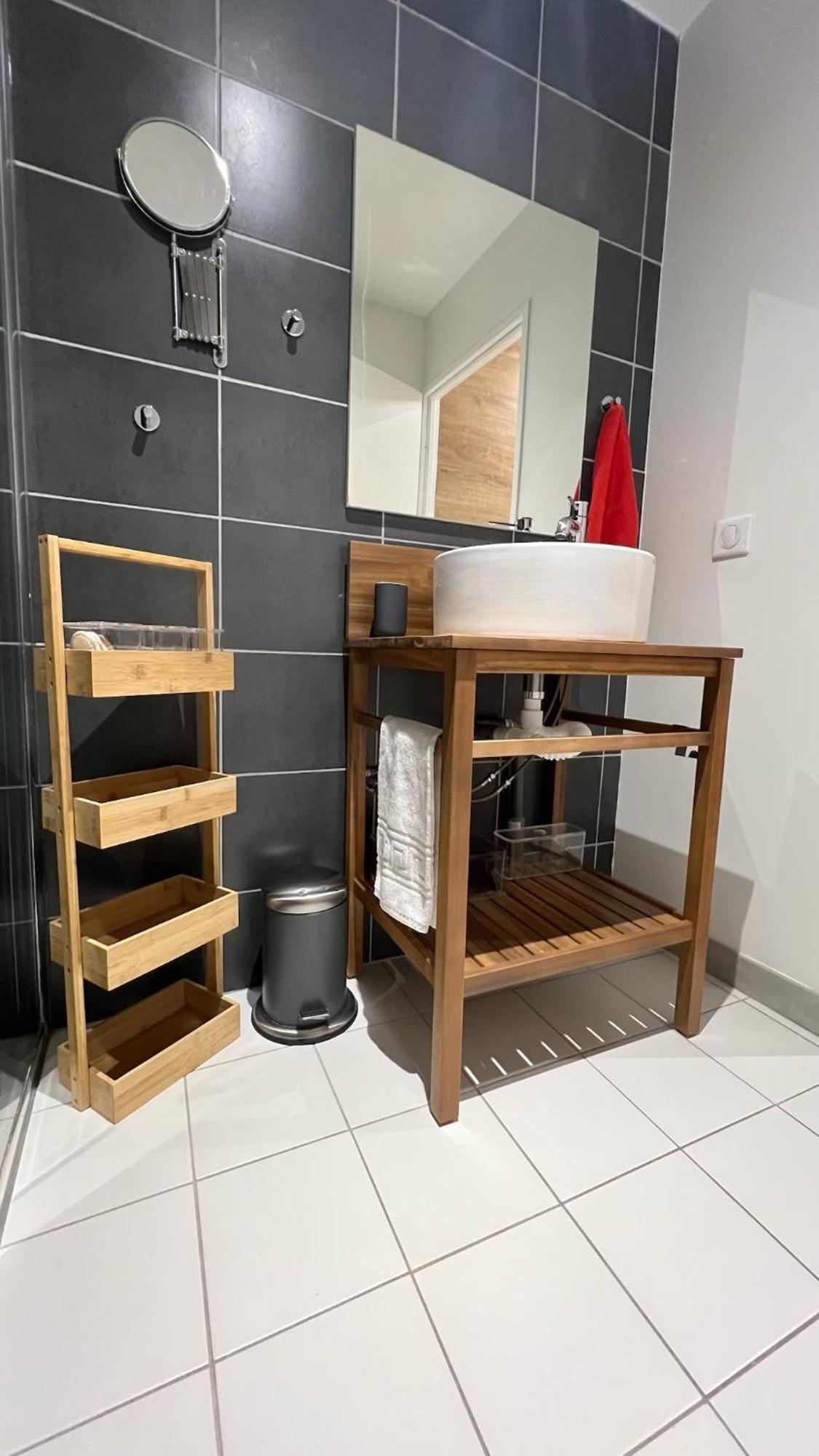 Rouge Canneberge -8 Personnes- 84M2 Vue Degagee Setaz Валоар Екстериор снимка